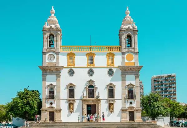 Eglise du Carmel à Faro, Portugal