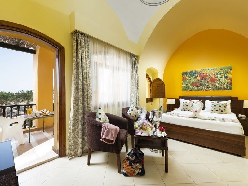 Combiné Fabuleuse Egypte et Rihana resort pas cher photo 35