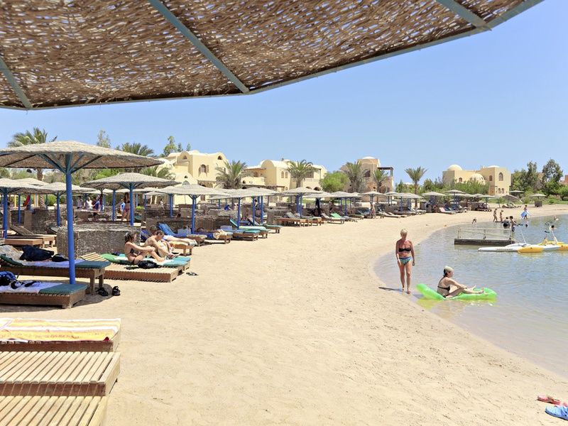 Combiné Fabuleuse Egypte et Rihana resort pas cher photo 64