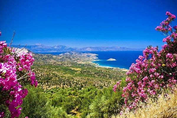 Circuit Au pays de Minos, logement au Bella Beach 5* pas cher photo 3