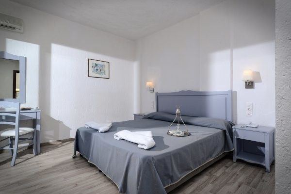 Circuit Trésors Crétois, logement à l'hôtel Hersonissos Village 4* pas cher photo 16
