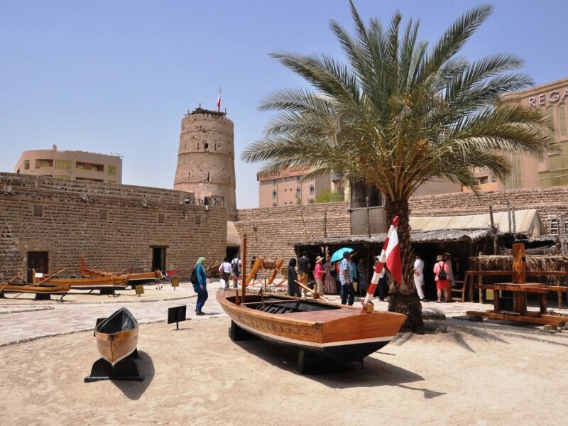 Emirats et Oman : Du Modernisme Aux Traditions pas cher photo 2