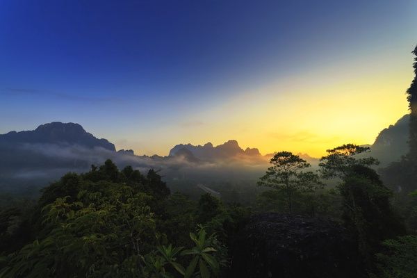 Circuit Du Parc National de Khao Sok aux Sables de Khao Lak pas cher photo 3