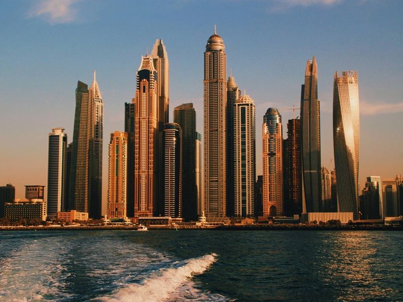 Circuit Lumières du désert : escapade entre Dubai et Abu Dhabi 5* pas cher photo 2
