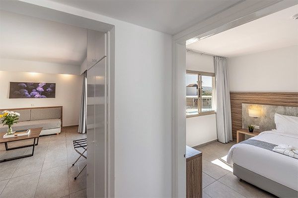 Circuit Chypre entre plage et culture, logement Framissima Évasion Kapetanios Aqua Resort 4* pas cher photo 16