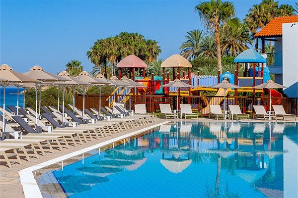 Circuit Chypre entre plage et culture, logement Framissima Évasion Kapetanios Aqua Resort 4* pas cher photo 21