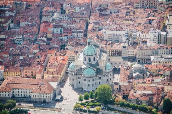 Autotour Balade sur les routes des lacs italiens en liberté, arrivée Milan 4* pas cher photo 3