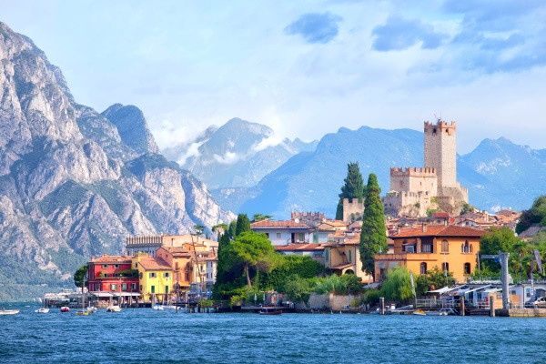 Autotour Balade sur les routes des lacs italiens, arrivée Vérone 4* pas cher photo 3