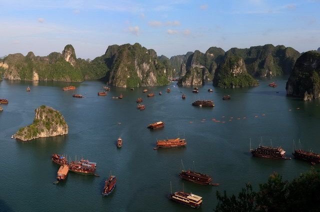 LA CANTATE EXT HALONG PT PRINCIPAL CAT HUBLOT pas cher photo 16