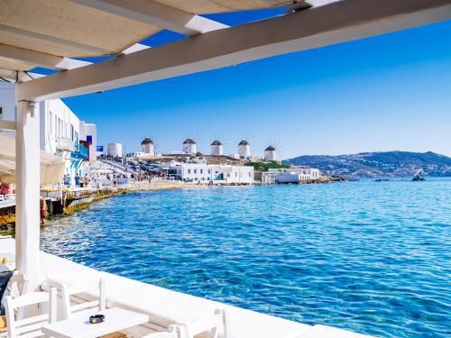 Circuit Combiné 3 îles : Mykonos - Paros - Santorin en 15 jours 2* pas cher photo 1