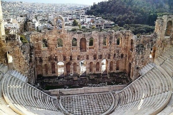 Autotour Peloponnèse, côtes lonnienes et Meteores pas cher photo 2