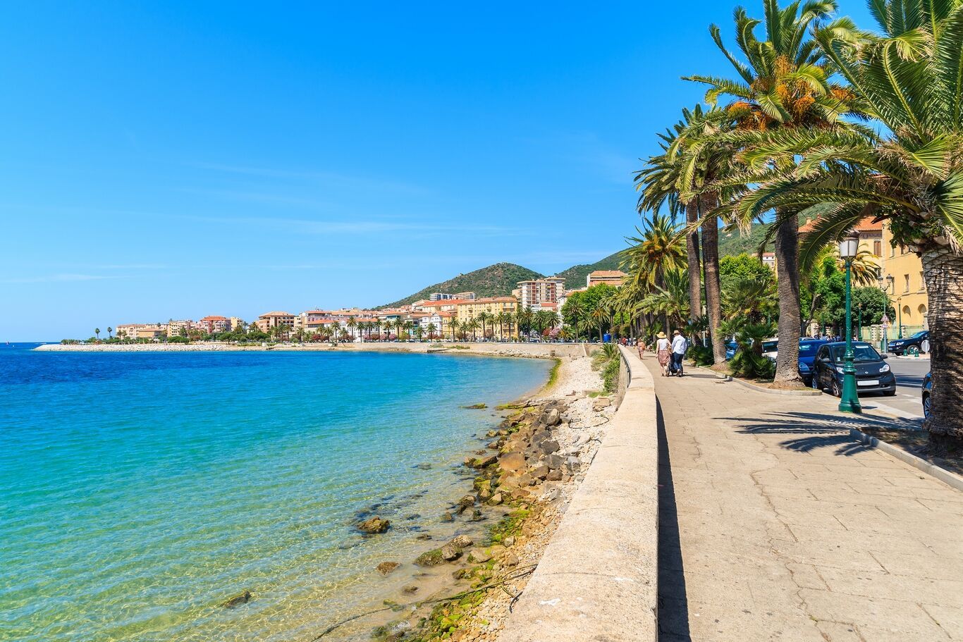 Sur la route : Grand Tour de Corse - Arrivée Ajaccio - 12J/11N pas cher photo 1