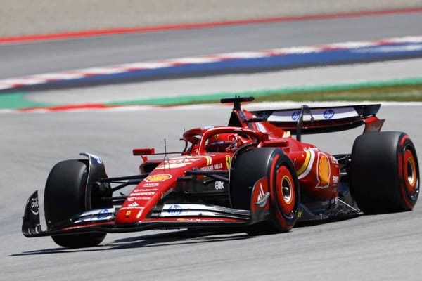 Hôtel 4* + Billet Formule 1 - Circuit de Barcelona-Catalunya en hôtel 4* pas cher photo 2