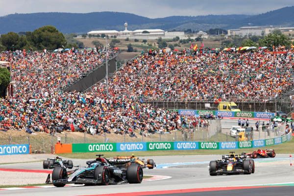 Hôtel 4* + Billet Formule 1 - Circuit de Barcelona-Catalunya en hôtel 4* pas cher photo 3