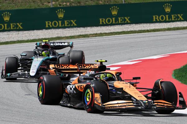 Hôtel 4* + Billet Formule 1 - Circuit de Barcelona-Catalunya en hôtel 4* pas cher photo 6