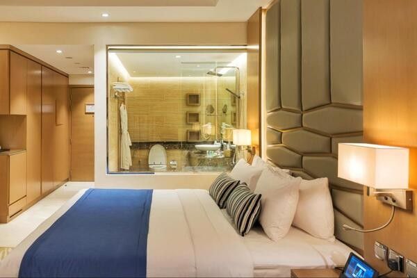 Combiné hôtels Canal Central Business Bay 5* + Framissima Premium Radisson Blu Hotel & Resort, Abu D pas cher photo 4
