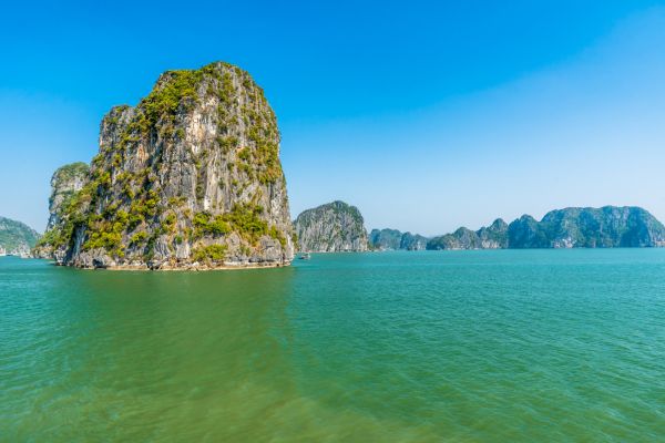 Circuit De la Baie d'Halong à la Mer de Chine 5* pas cher photo 14