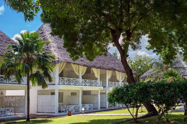 Combiné circuit et hôtel Diamonds Malindi 5* avec1 nuit safari Tsavo Est pas cher