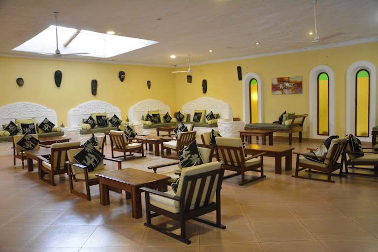 Combiné Hôtel PrideInn Flamingo Beach Resort 4* et Safari pas cher photo 10