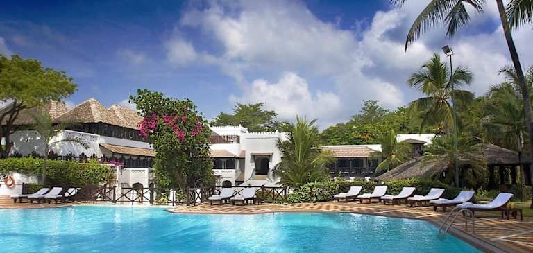 Combiné Hôtel Serena Beach Resort 5* et Safari 5* pas cher photo 2