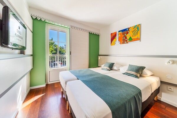 Circuit Beautés de la Réunion, logement Exsel Alamanda 2* pas cher photo 14