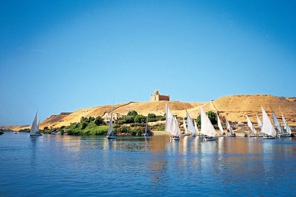 Circuit Visions du Nil : Du Caire à Louxor et Assouan (inclus Grand musée Egyptien) pas cher