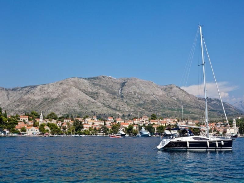 Autotour Découvrez les trésors cachés de Split, Mostar, Medjugorje et Dubrovnik - De Split A Split pas cher