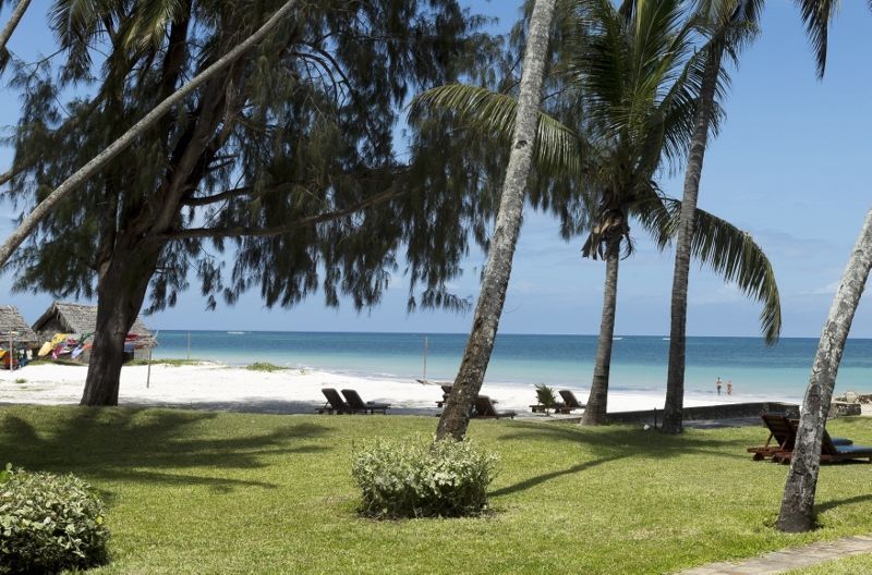 Safari Tsavo East 1N & Séjour au Neptune Paradise Beach Resort & Spa 4* pas cher photo 11