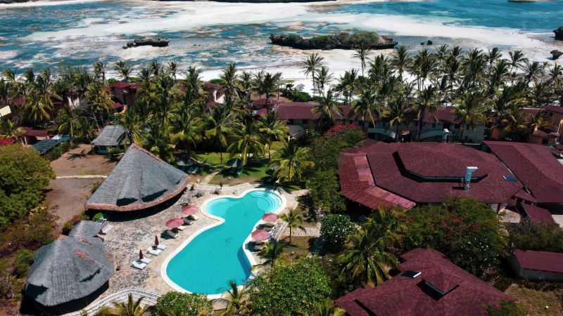 Safari Tsavo East 1N & Séjour au Crystal Bay Resort 4*sup pas cher photo 7