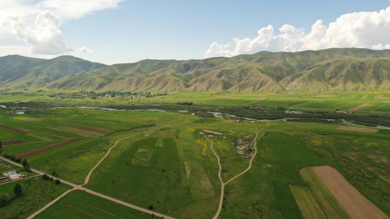 Circuit Découverte de L’Ouzbékistan et 4 Nuits Au Cœur du Kirghizistan pas cher photo 1