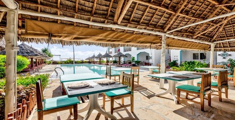 Safari Saadani 1 nuit et Séjour au AHG Sun Bay Mlilile Beach Hotel 4* pas cher photo 6