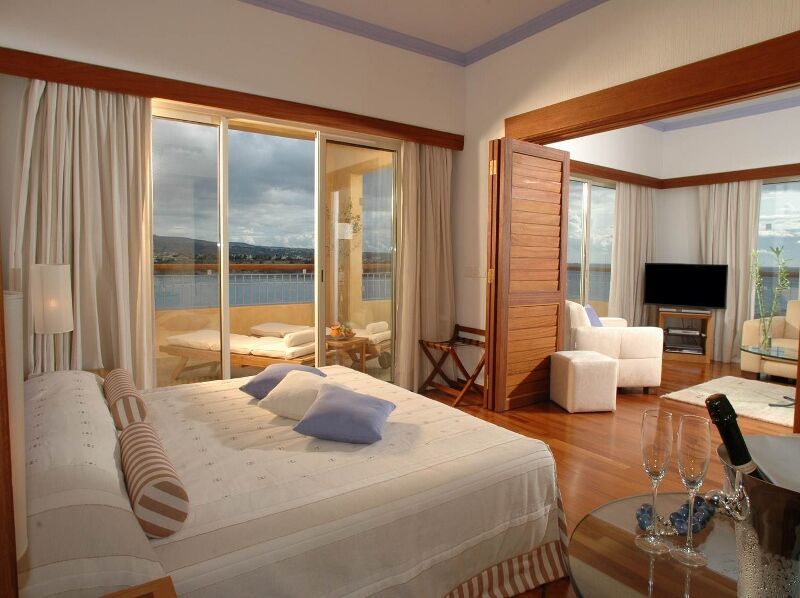 Combine Paphos + Larnaca : Jet Tours Signature Thalassa Boutique 5* & Jet Tours Signature Radisson B pas cher photo 3