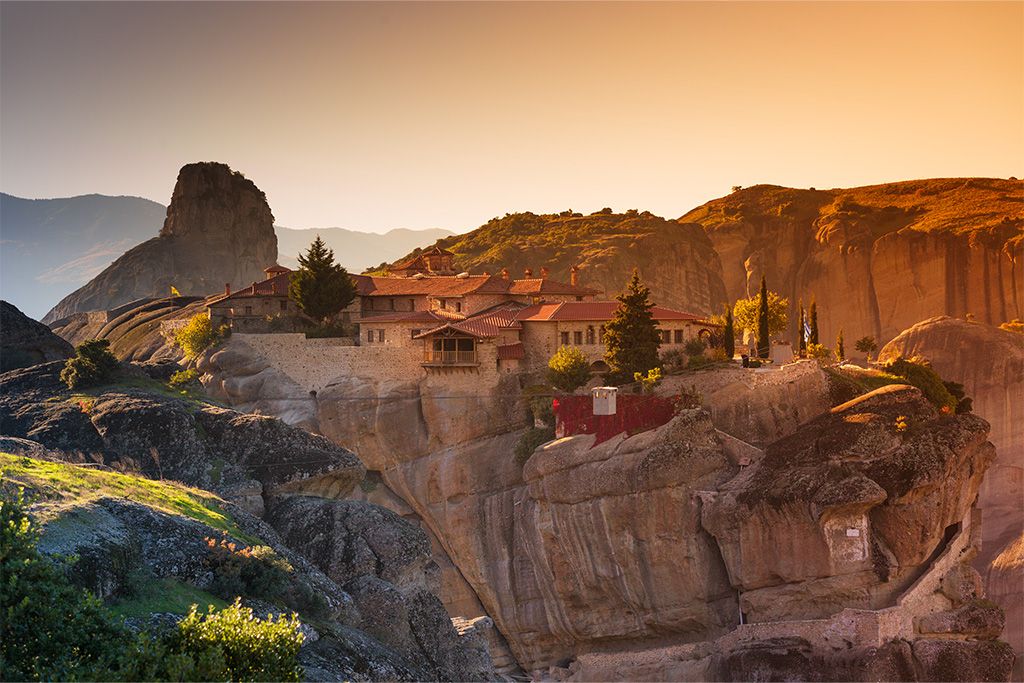 Autotour Corfou Ioannina Delphes et Les Météores 3* pas cher