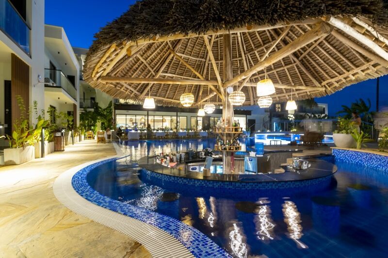 Séjour au Toa Hotel and Spa 5* & Safari Selous 1 nuit pas cher
