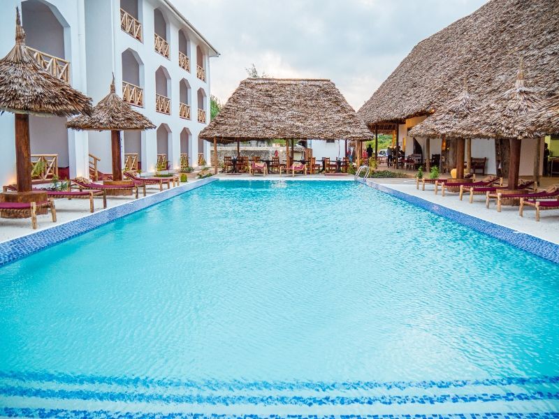 Séjour au AHG Sun Bay Milile Beach 4* & Safari Selous 2 nuits pas cher photo 7