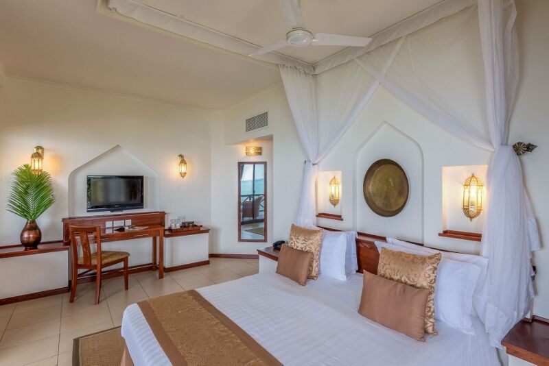 Séjour au Sea Cliff Resort & Spa 5* & Safari Selous 2 nuits pas cher