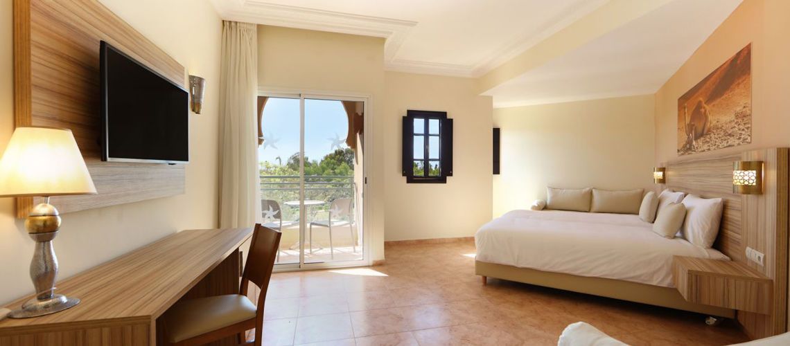 Circuit Entre Terres Berbères Et Désert De Merzouga & Séjour au Kappa Club Iberostar Waves Palmeraie pas cher photo 15