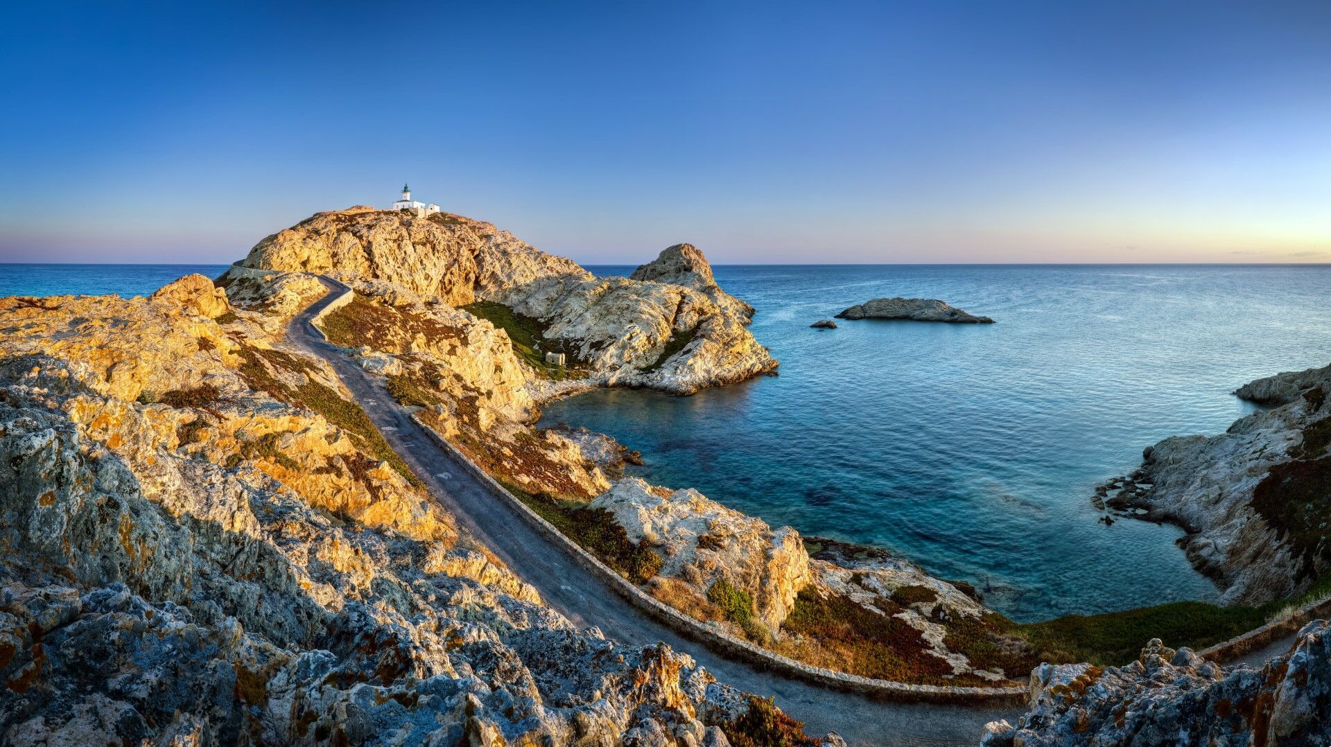 La Corse en étoile depuis le sud - 8J/7N pas cher photo 7