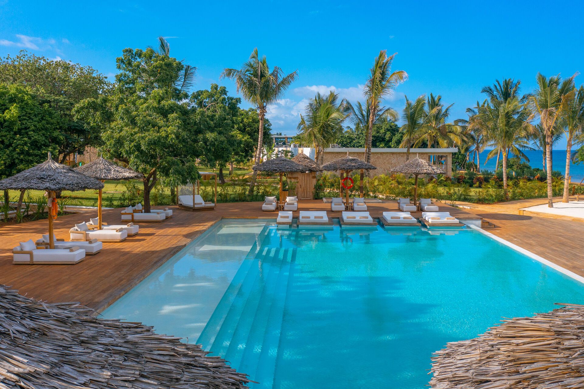 Combiné Jet Tours Signature Toa Hotel 5* & Jet Tours Signature Aldiana Club Kwanza 5* pas cher