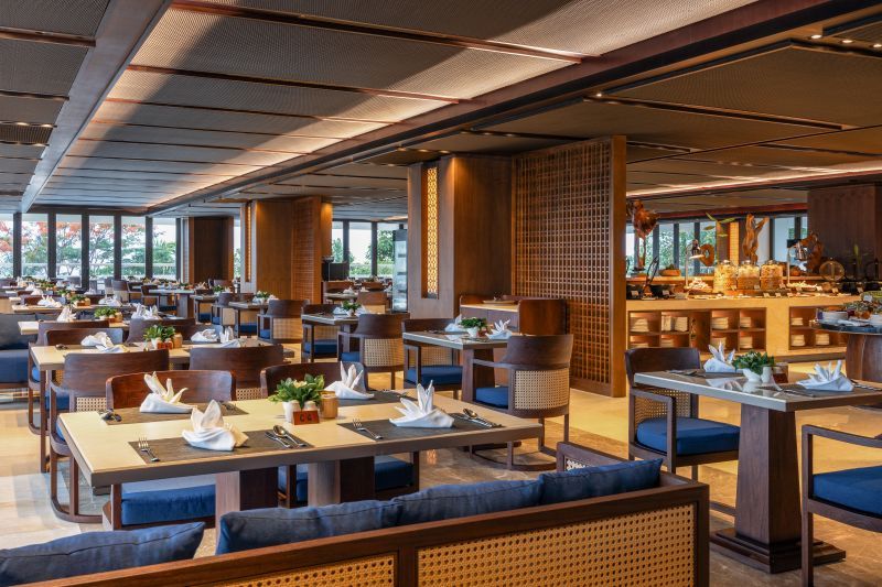 Circuit Escale Authentique A Bali Et Séjour Au Bali Beach Hotel The Heritage Collection 5* pas cher photo 1