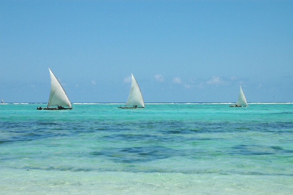 La Tanzanie Autrement et 3 nuits Zanzibar en hôtel 3*(nl) - 14J/11N pas cher photo 1