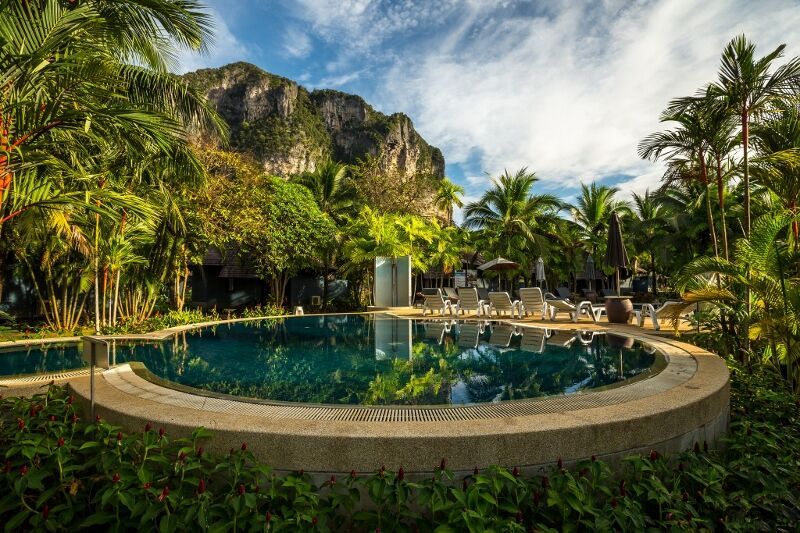 COMBINE PHUKET & KOH PHI PHI & KRABI ; Sugar Marina Aviator Phuket Airport 4*, Phi Phi Harbour View  pas cher