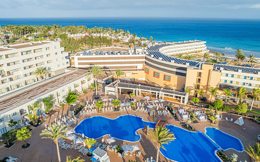 COMBINE 2 ILES FUERTEVENTURA + TENERIFE: Iberostar Waves Gaviotas Park + Iberostar Selection Antheli pas cher photo 1