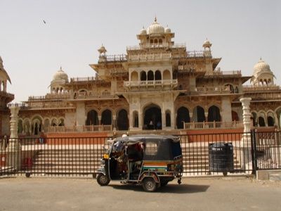 Circuit Du Taj Mahal à Bénares : Rajasthan et merveilles du Gange pas cher photo 2
