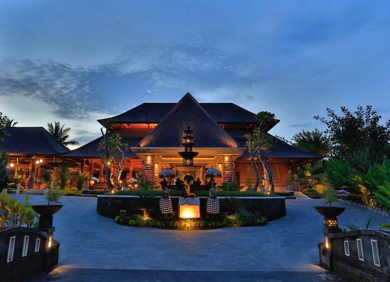 Combiné Hôtel Desa Visesa Ubud 5* et Hôtel Novotel Lombok 4* et Hôtel The Leaf Jimbaran 5* pas cher photo 1