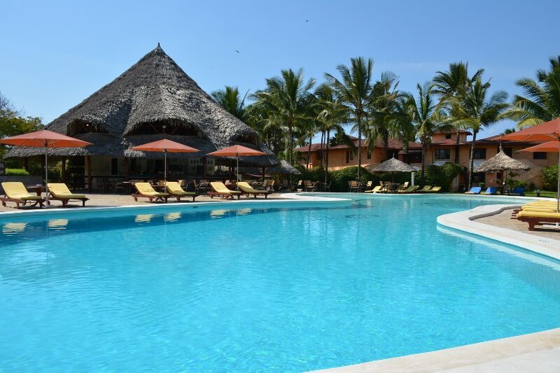 Safari Tsavo East et Hôtel Crystal Bay Resort 4*sup pas cher photo 11
