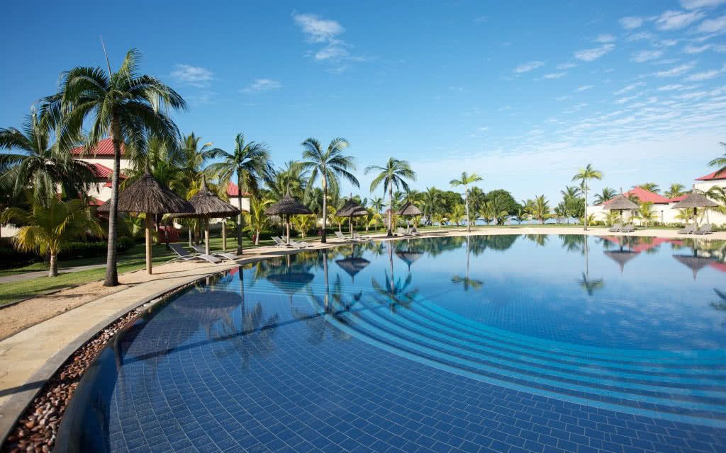 COMBINÉ 2 ILES : REUNION + ILE MAURICE Hôtel Alamanda + Tamassa 12 nuits 2* pas cher photo 2