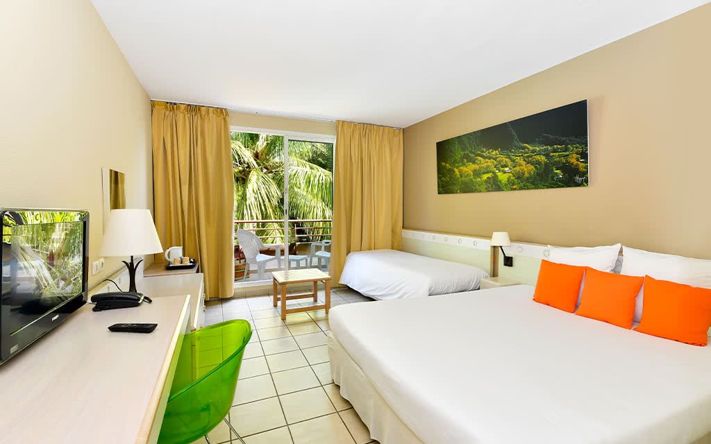 COMBINÉ 3 ILES : RÉUNION + ILE MAURICE + MAHÉ Relais de l'Hermitage Saint-Gilles + Radisson Blu Azur pas cher photo 10