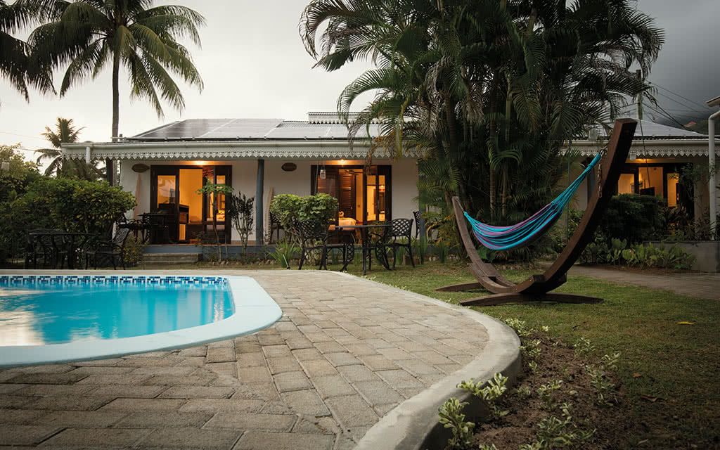 COMBINÉ 3 ILES : PRASLIN + LA DIGUE + MAHÉ The Britannia + La Digue Lodge + Auberge Chez Plume 10 nu pas cher photo 8