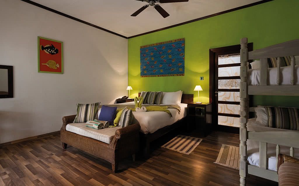 COMBINÉ 3 ILES : PRASLIN + LA DIGUE + MAHÉ The Britannia + La Digue Lodge + Auberge Chez Plume 10 nu pas cher photo 11